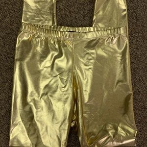 T.D.C ladies apparel size L metallic gold leggings